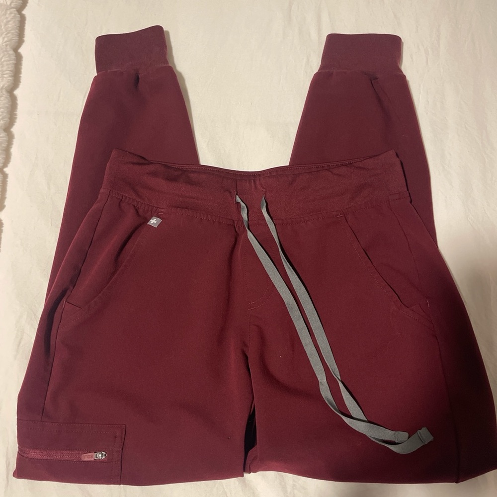 FIGS Zamora Joggers